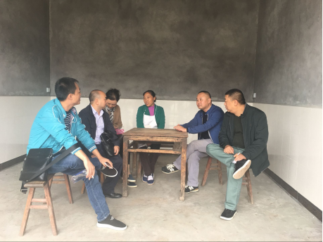 走訪結對貧困戶 真情慰問助脫貧