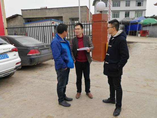 春寒料峭新年近 兢兢業業不懈怠