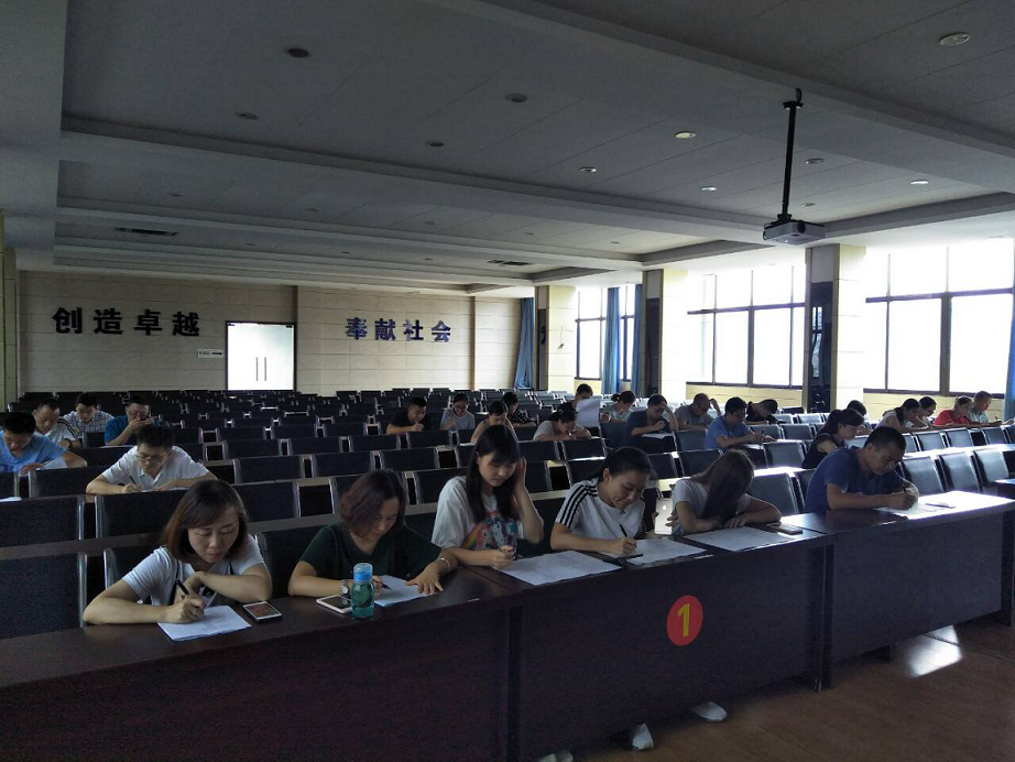 訪廉問(wèn)廉連民心 轉(zhuǎn)變作風(fēng)促發(fā)展