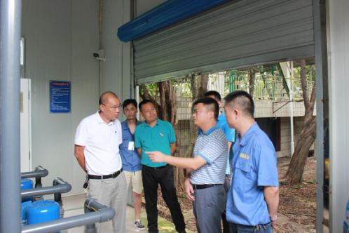 集團公司黨委書記郭彬一行到二水廠調研