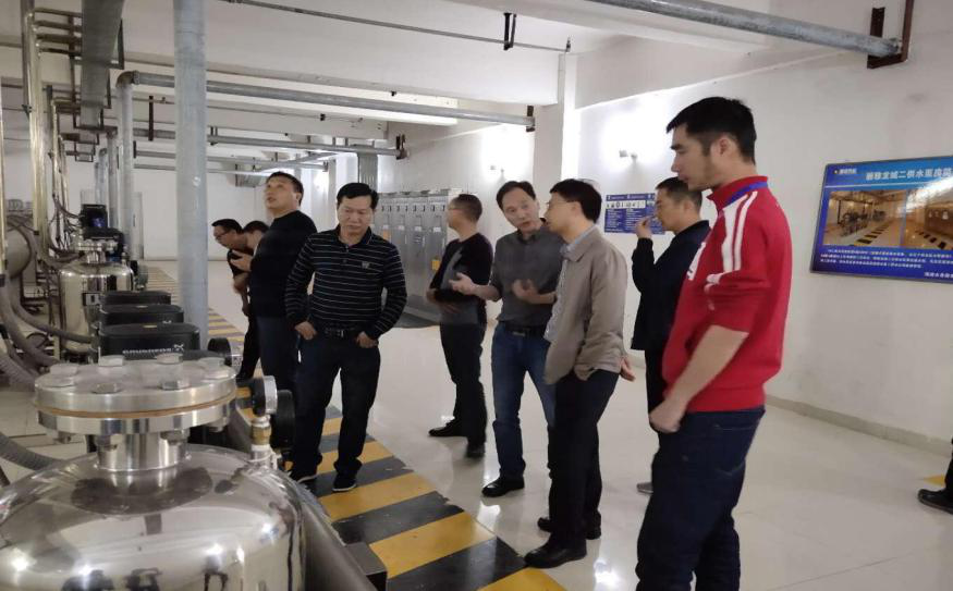 樂山市水務局總工程師馬杰率隊來二次供水公司交流學習