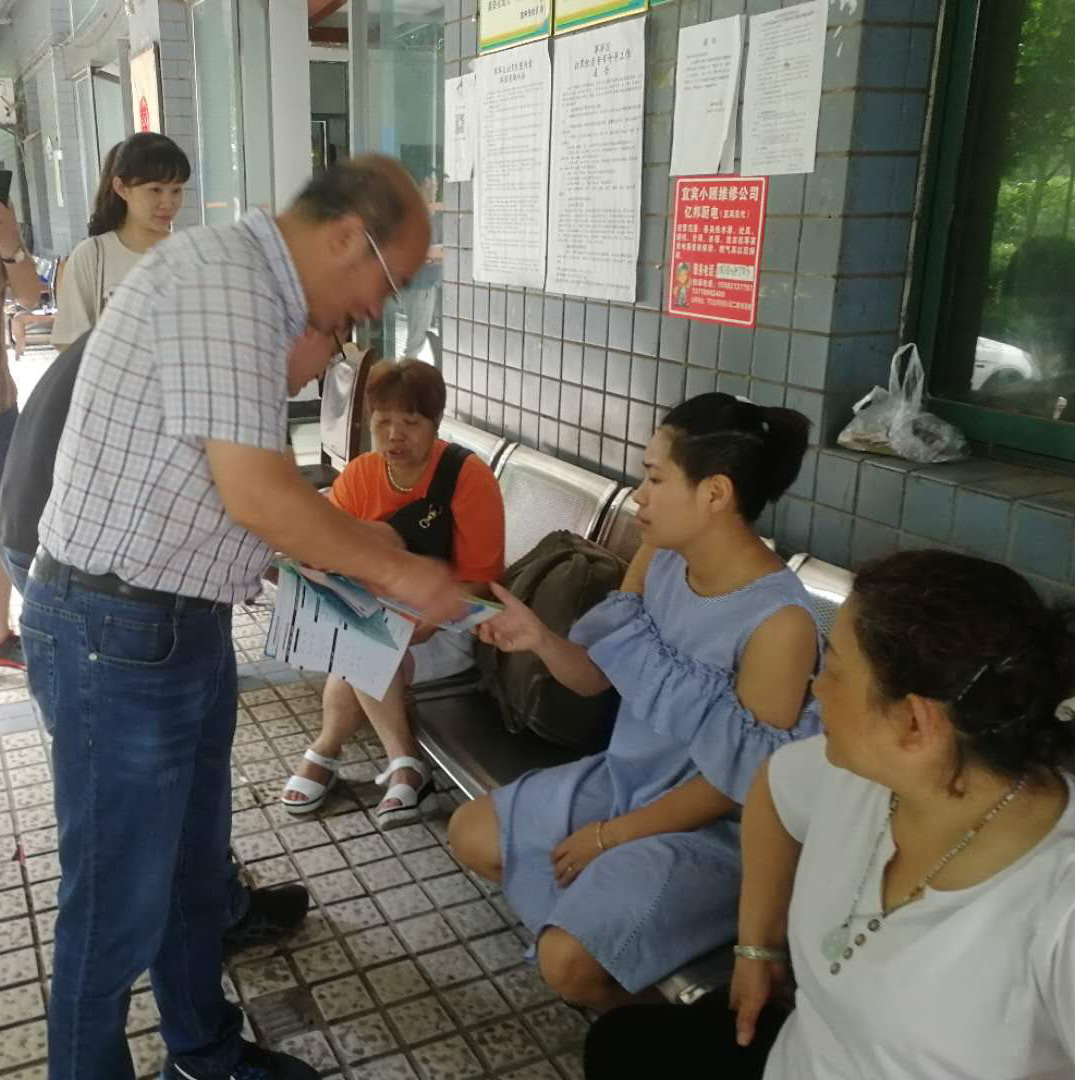 集團公司創文“包保”進社區