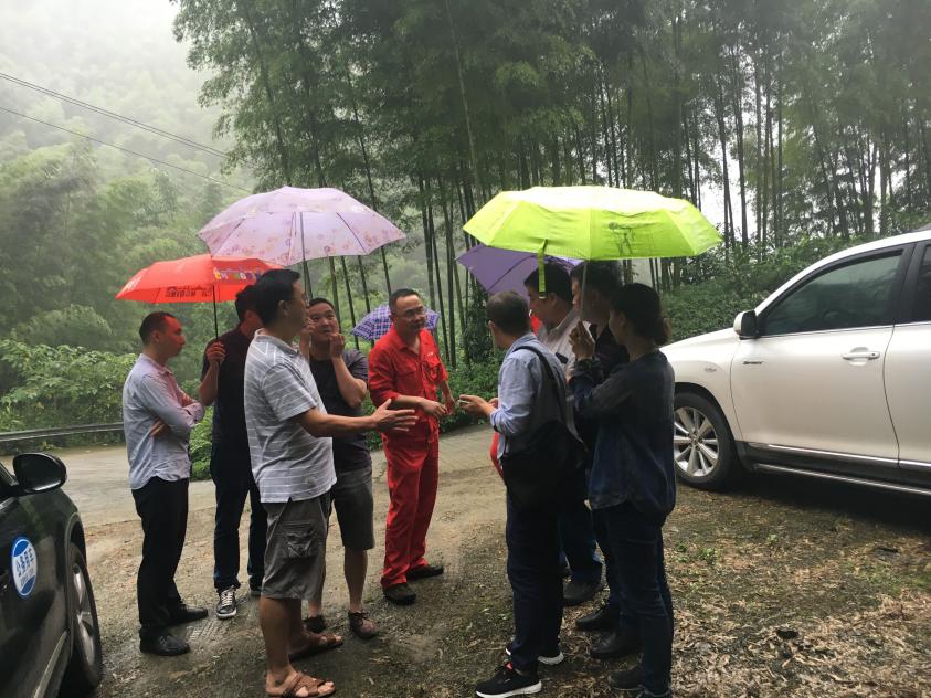 全力以赴進災區 齊心協力展工作