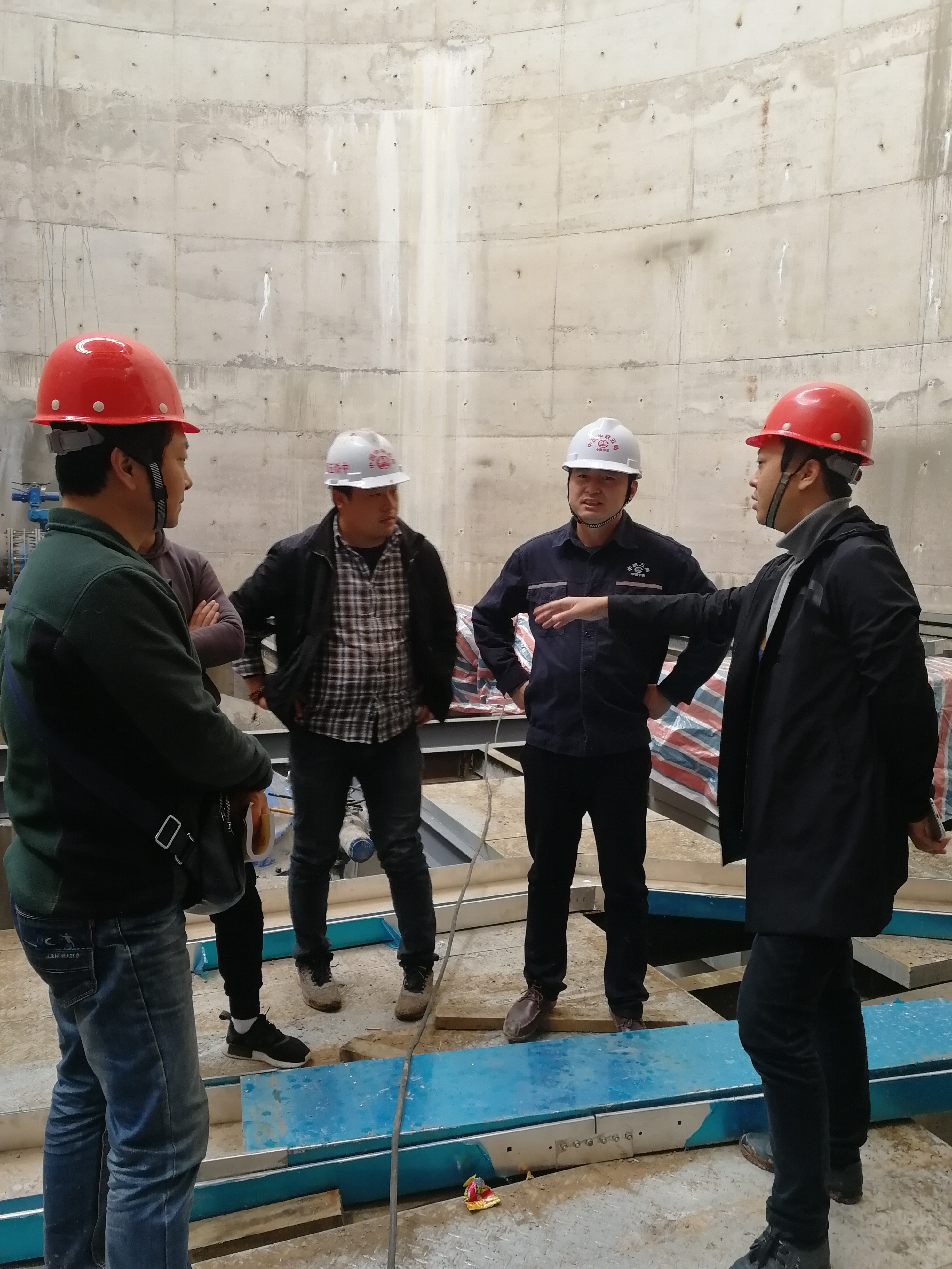 普安提前介入小組積極參與水廠在建及調試工作