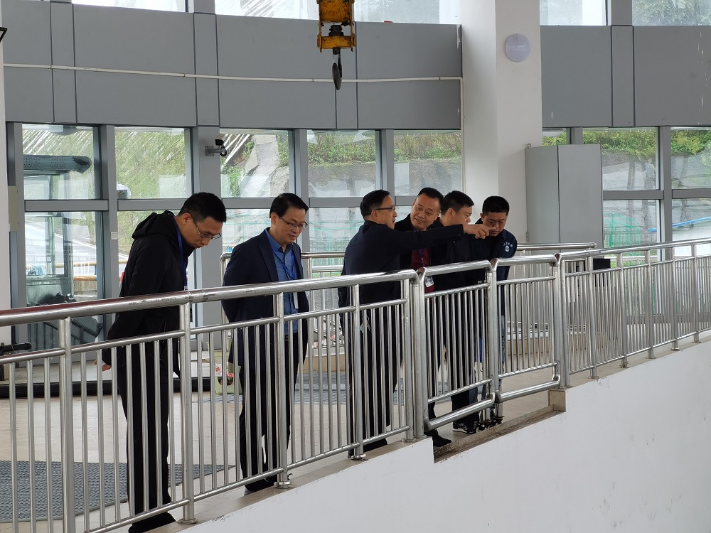 清源水務集團公司督查菜壩水廠全國衛生城市復審準備工作