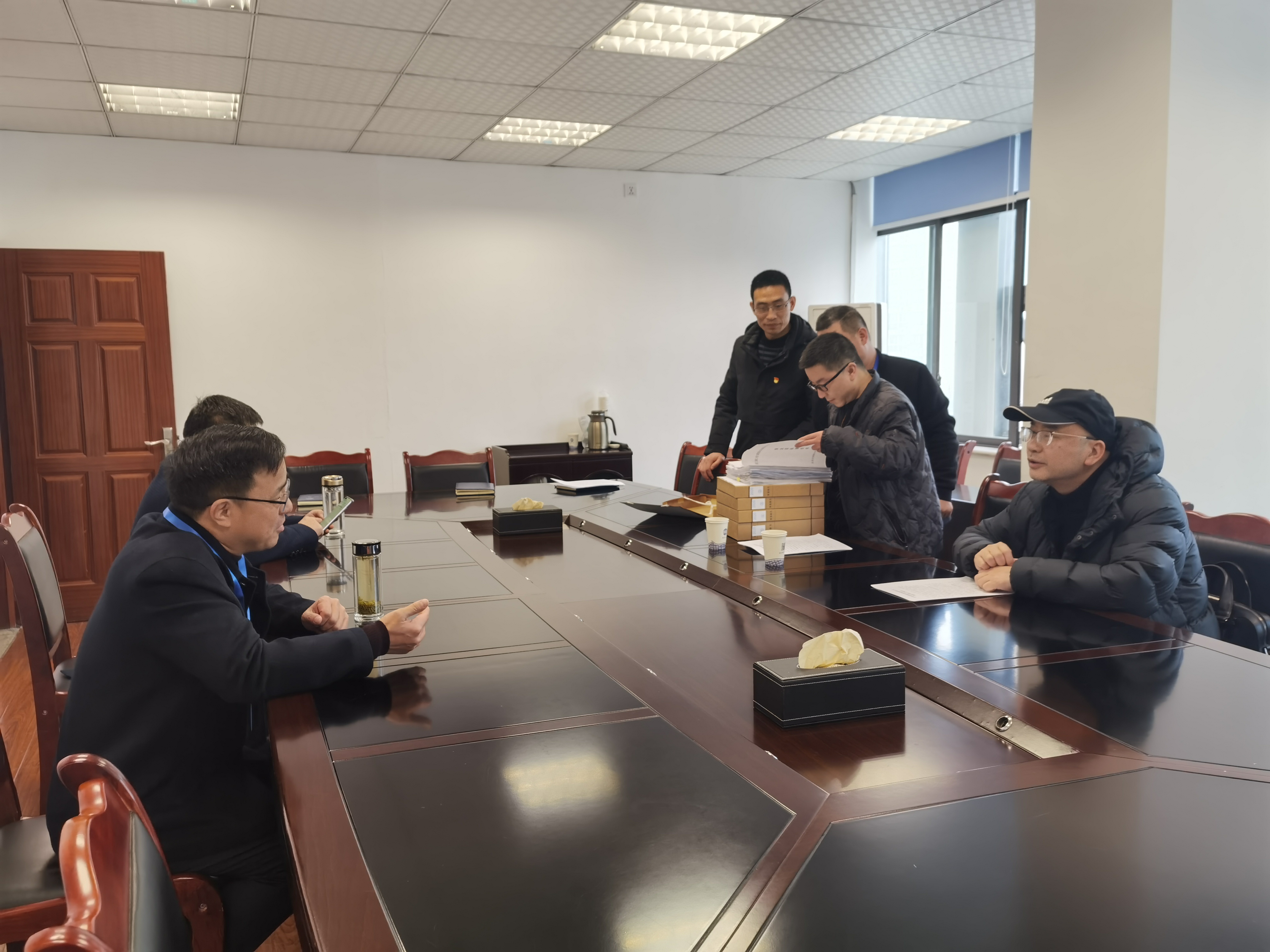 市國資委領導到清源水務集團慰問優秀人才、困難黨員并開展節前安全檢查