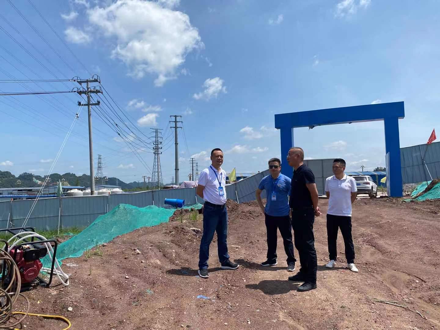 宜賓市公用事業服務集團籌備組組長羅慶一行深入清源水務集團一線調研