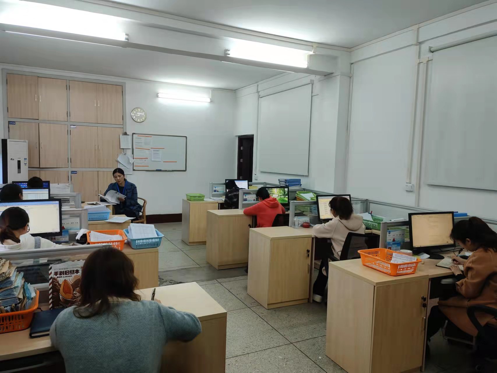 集團公司財資部專題學習企業法治文化建設