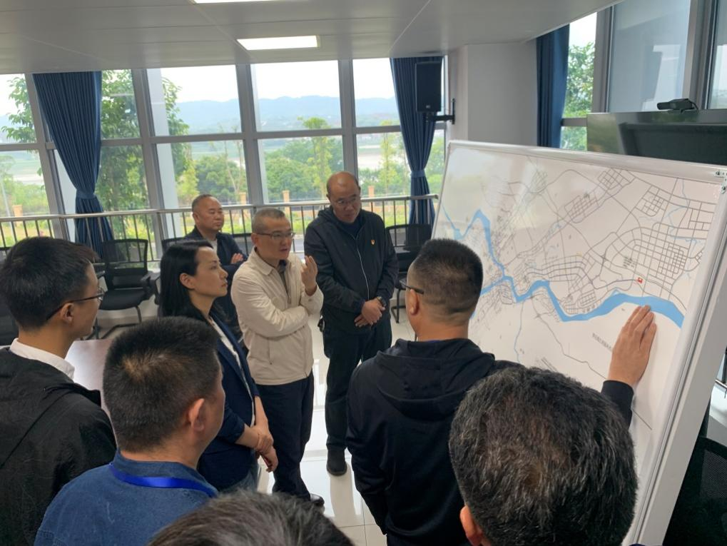 深入調研察實情，把脈問診助發展