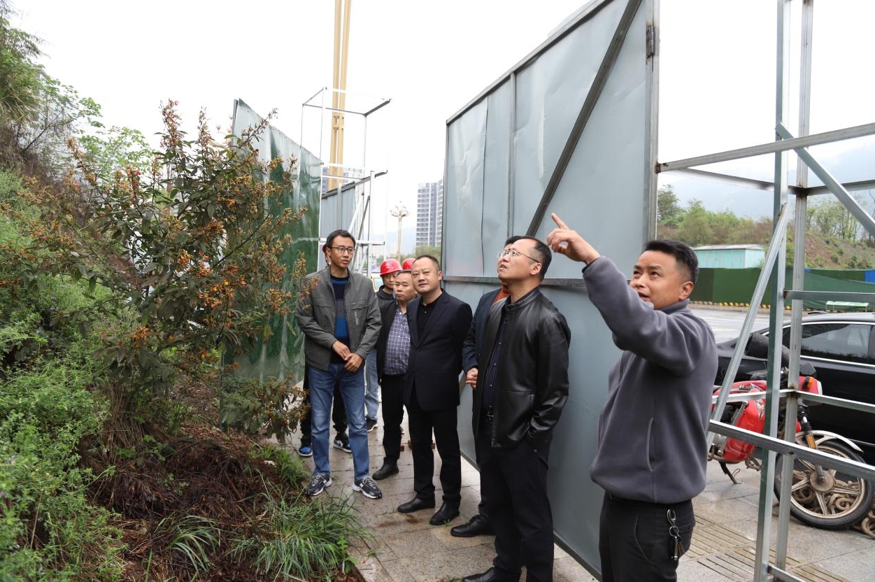 市公服集團(tuán)領(lǐng)導(dǎo)到清源水務(wù)公司重點(diǎn)工程項(xiàng)目現(xiàn)場(chǎng)督查調(diào)研營(yíng)商環(huán)境工作