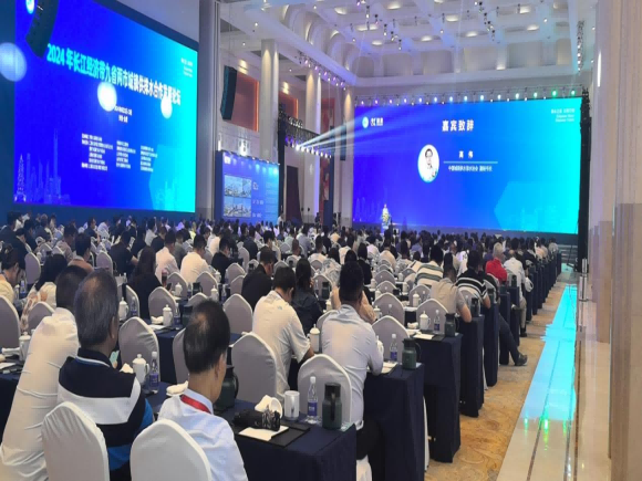 清源水務(wù)公司參加長江經(jīng)濟帶九省兩市城鎮(zhèn)供排水合作發(fā)展論壇