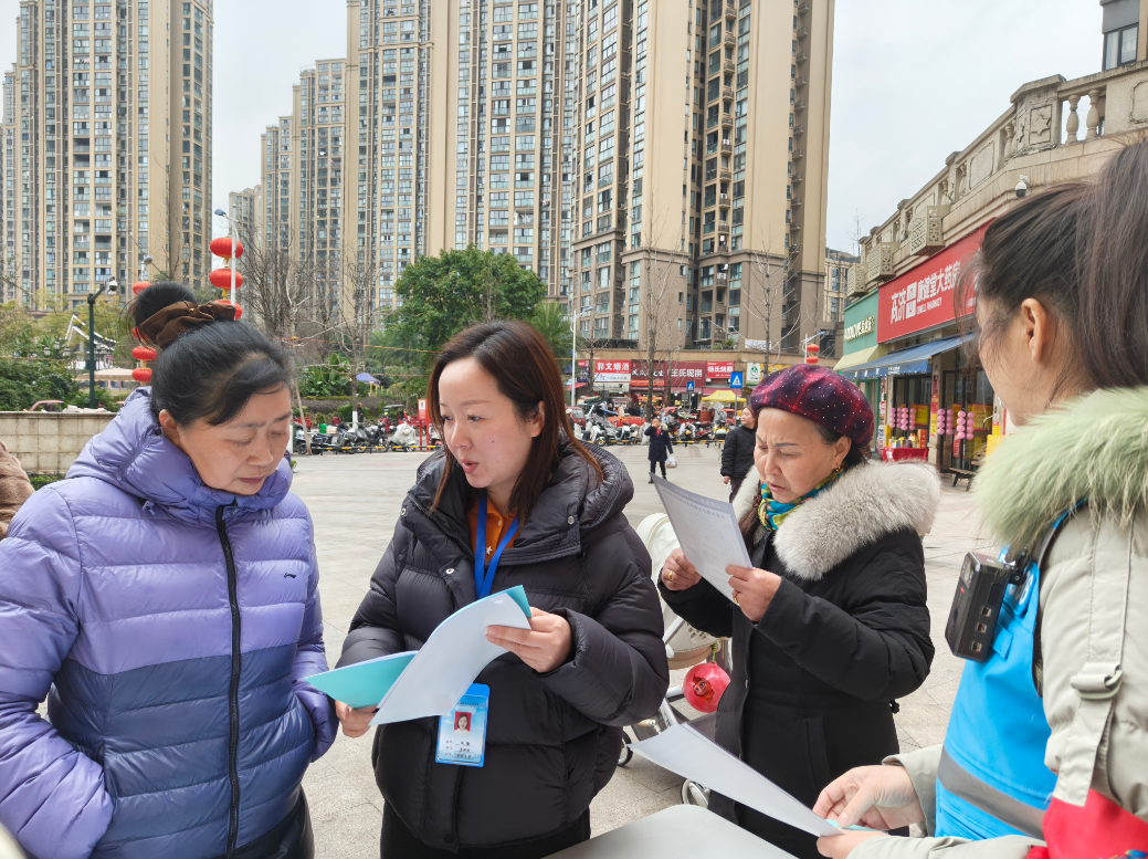 共駐共建聚合力 供水服務(wù)零距離——臨港公司與構(gòu)莊社區(qū)開展供水知識進(jìn)社區(qū)活動